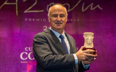 Fernando Benzo, el escritor madrileño galardonado con el Premio Azorín 2023 de Literatura