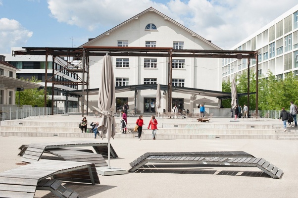 Becas De Formación Artística FMJJ